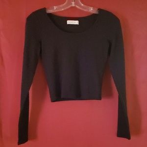 ABERCROMBIE AND FITCH CROP TOP